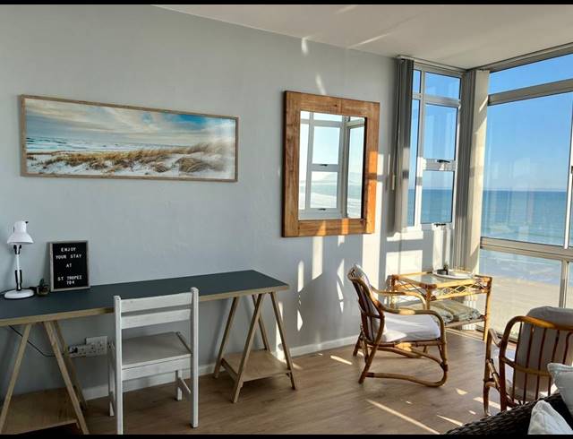 2 BEDROOM APARTMENT TO LET IN STRAND NORTH